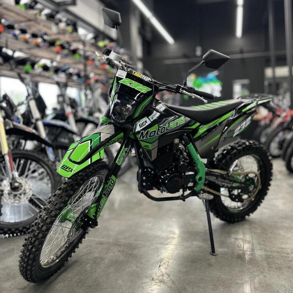 Мотоцикл кроссовый Motoland XT 250 HS 172FMM (PR5) с ПТС зеленый