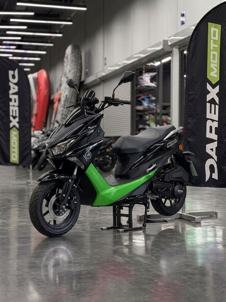 Скутер SPRMOTORS FORCE Зелёный T4-50E
