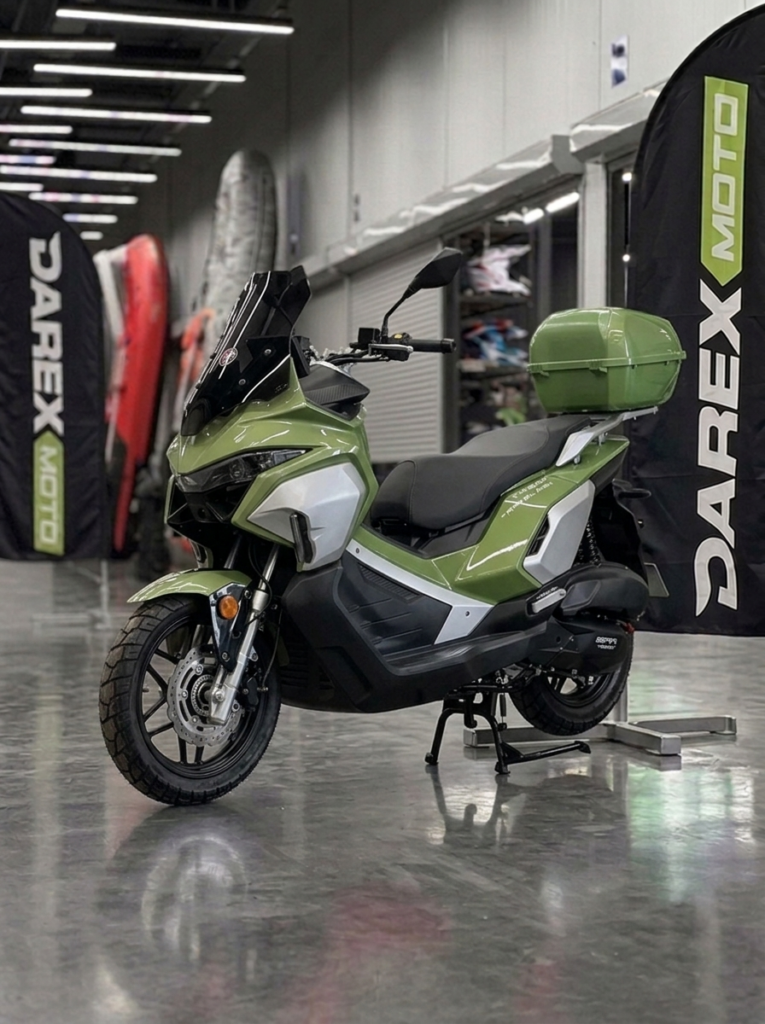 Скутер SPRMOTORS TRAVEL MAX Зелёный T4-50H EFI (с кофром)
