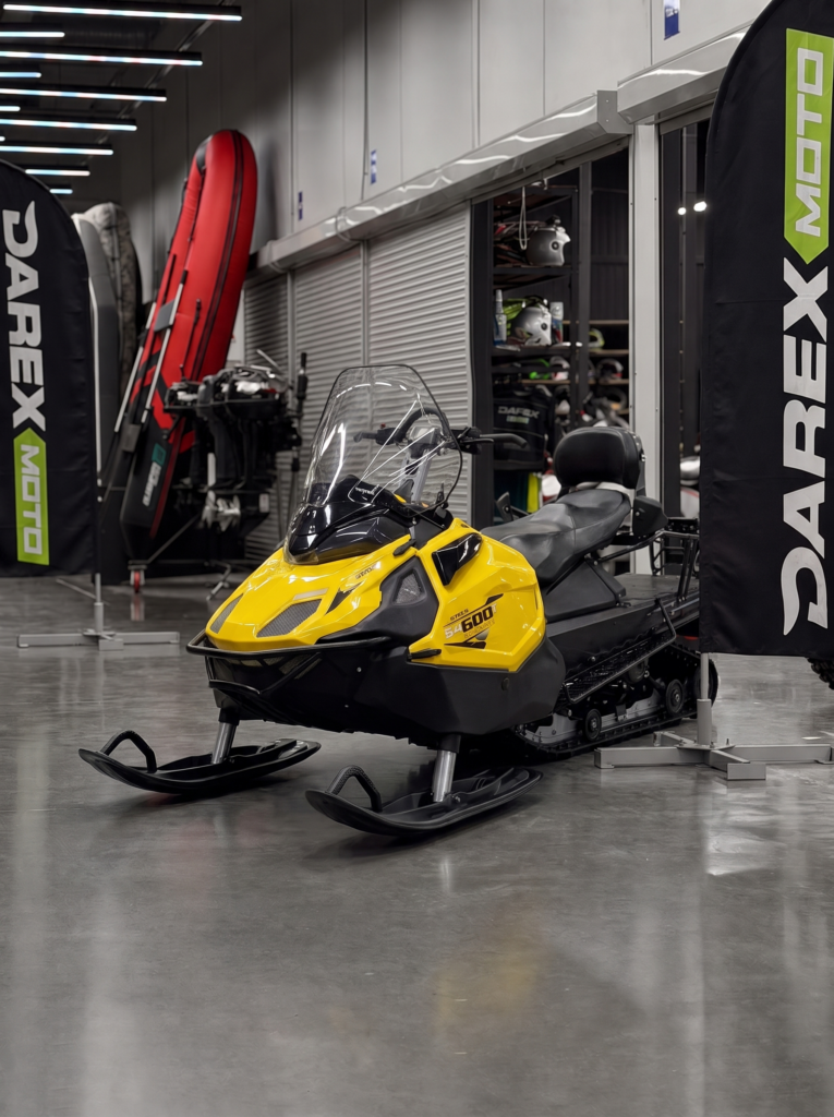 Снегоход STELS SA600T (L LUX) АТАМАН 1.0 К03 Tech (желтый)