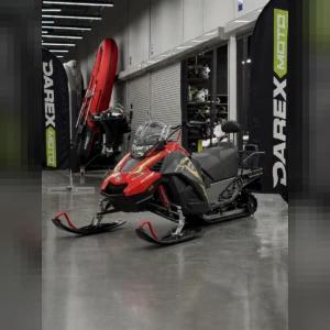 Снегоход STELS SK200R (L ST LT) КАПИТАН 1.0 K01 CVT 2026 (красный) от официального дилера Darexmoto